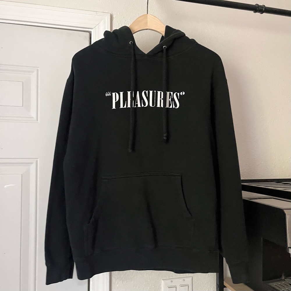 PLEASURES black logo graphic text‎ knit long sleeve pullover hoodie sweater